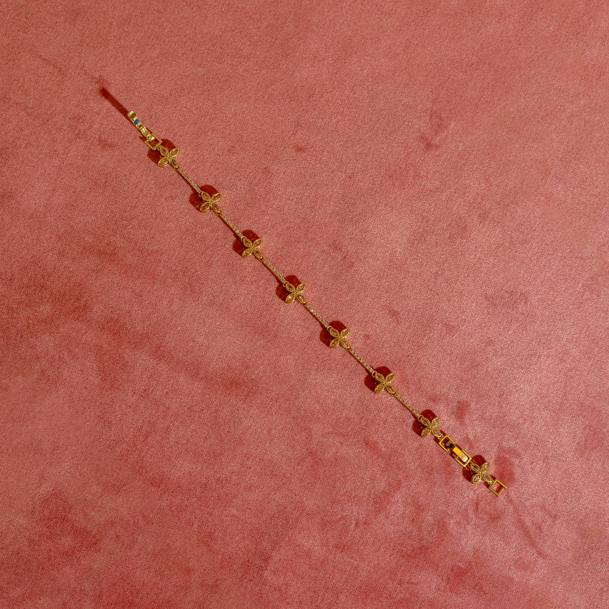 Klasik Kolye - Siyah